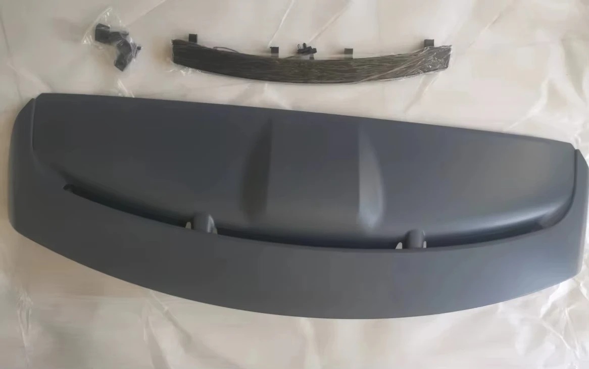 For Range Rover Sport 2018-2022  Rear Wing Spoiler with Top Light LR117247 LR098805 Lamp